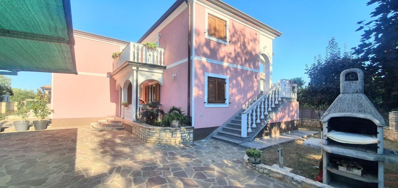 Apartmani Radmila Nova Vas  Exteriér fotografie