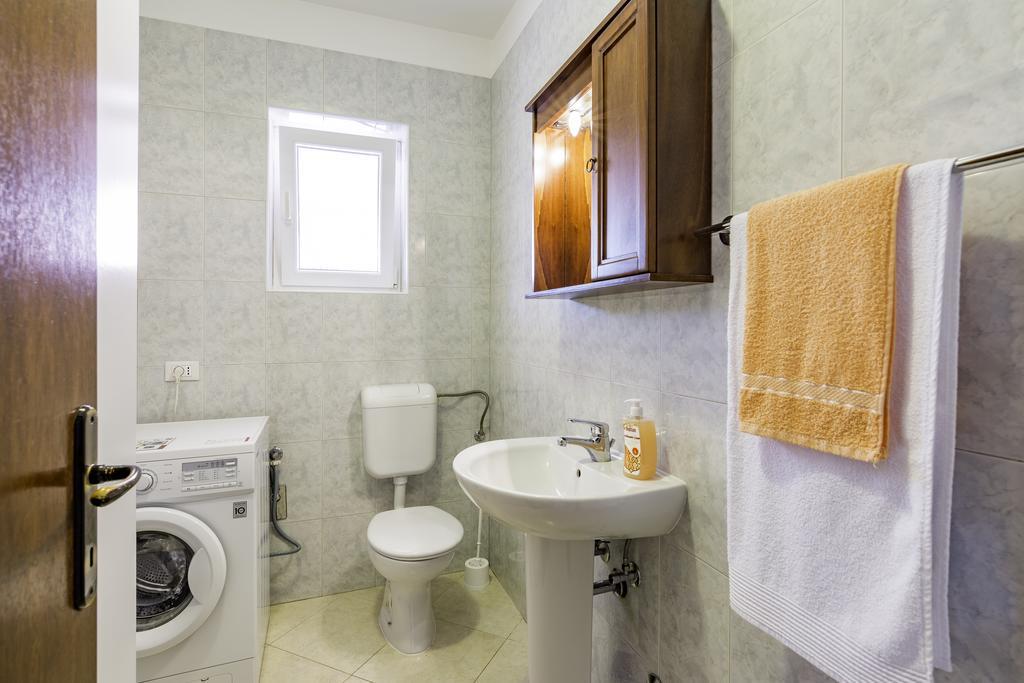 Apartmani Radmila Nova Vas  Exteriér fotografie