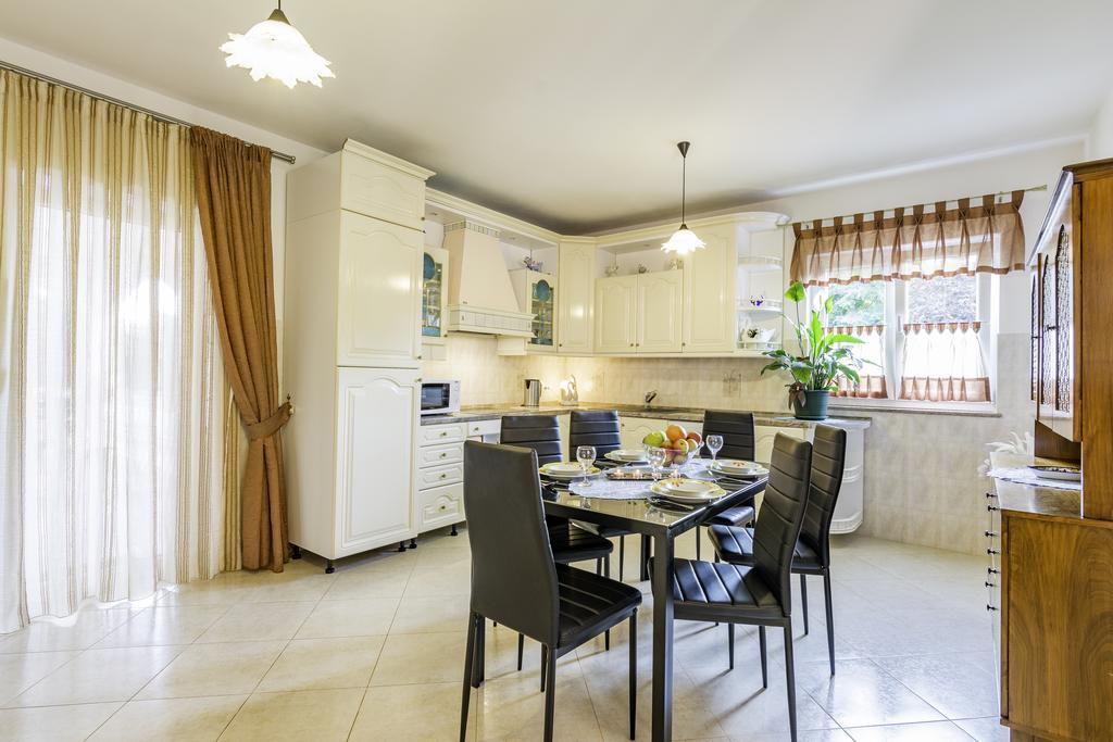 Apartmani Radmila Nova Vas  Exteriér fotografie
